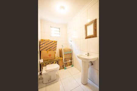 Casa para alugar com 200m², 3 quartos e 2 vagasBanheiro 2