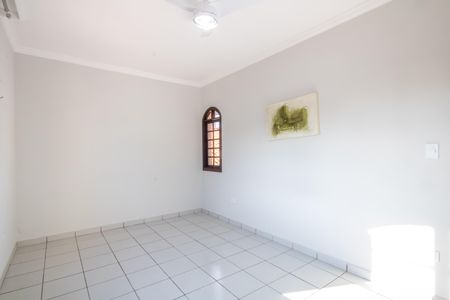 Casa para alugar com 200m², 3 quartos e 2 vagasQuarto 2