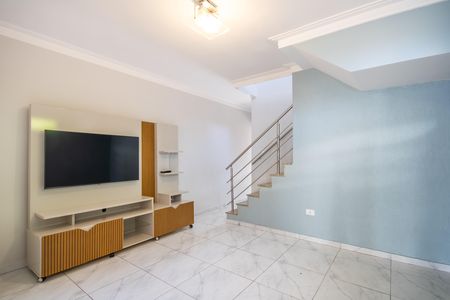 Casa para alugar com 200m², 3 quartos e 2 vagasSala
