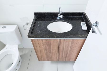 Apartamento para alugar com 79m², 2 quartos e 1 vaga Apartamento para alugar com 79m², 2 quartos e 1 vagaBanheiro da Suíte