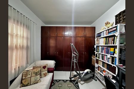 Casa à venda com 289m², 3 quartos e 2 vagasQuarto 3