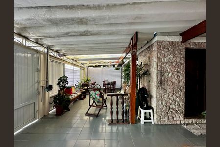 Casa à venda com 289m², 3 quartos e 2 vagasGaragem