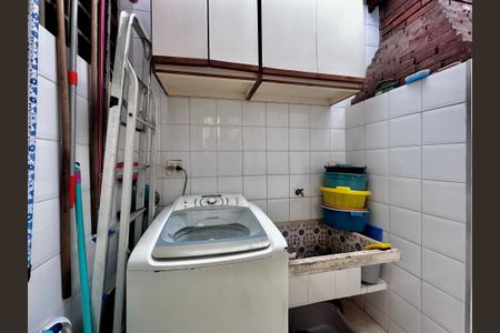 Casa à venda com 289m², 3 quartos e 2 vagasÁrea de Serviço