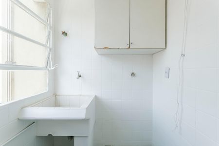 Apartamento à venda com 62m², 2 quartos e 1 vaga Apartamento à venda com 62m², 2 quartos e 1 vagaÁrea de Serviço