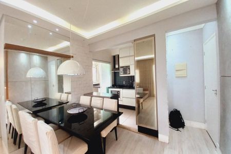 Apartamento à venda com 94m², 3 quartos e 2 vagas Apartamento à venda com 94m², 3 quartos e 2 vagasSala de Jantar