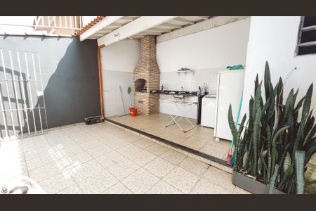 Casa à venda com 150m², 2 quartos e 2 vagasÁrea de Serviço