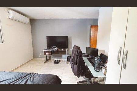 Casa à venda com 150m², 2 quartos e 2 vagas Suíte