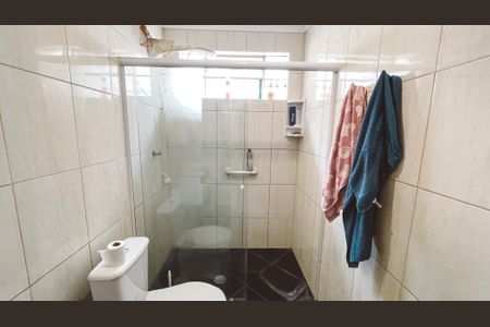 Casa à venda com 150m², 2 quartos e 2 vagasBanheiro da Suíte