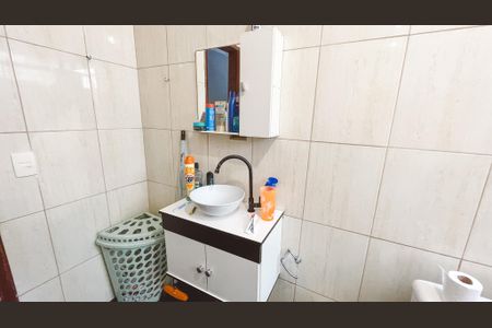 Casa à venda com 150m², 2 quartos e 2 vagasBanheiro da Suíte