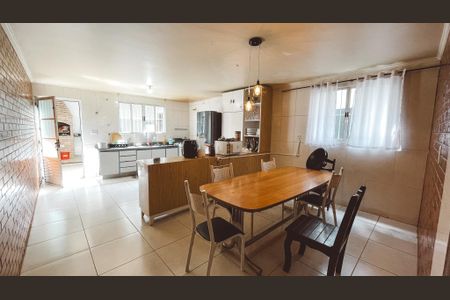 Casa à venda com 150m², 2 quartos e 2 vagasCozinha