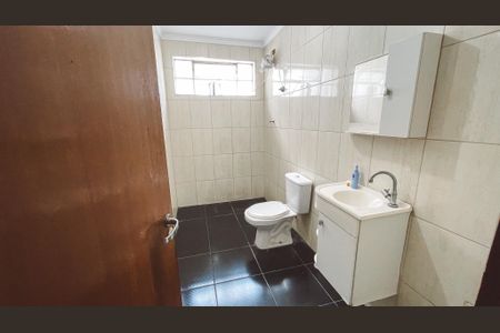 Casa à venda com 150m², 2 quartos e 2 vagasBanheiro