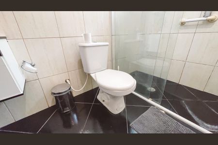 Casa à venda com 150m², 2 quartos e 2 vagasBanheiro da Suíte