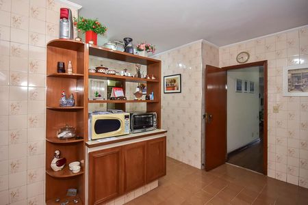 Apartamento à venda com 220m², 3 quartos e 3 vagas Apartamento à venda com 220m², 3 quartos e 3 vagasCozinha