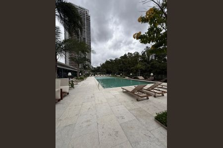 Apartamento à venda com 263m², 3 quartos e 4 vagasFoto 01