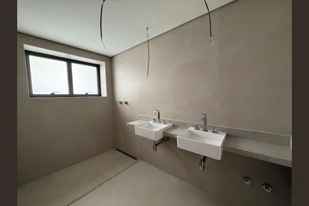 Apartamento à venda com 263m², 3 quartos e 4 vagasFoto 01