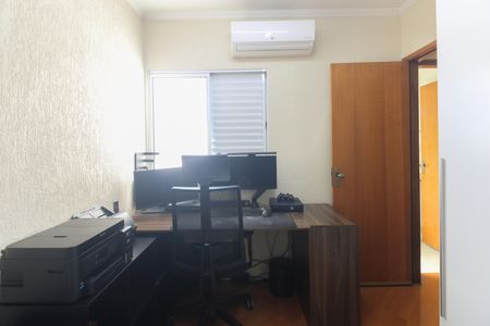 Casa de condomínio à venda com 120m², 3 quartos e 2 vagasQuarto 1