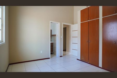 Casa para alugar com 250m², 2 quartos e 1 vagaSuíte
