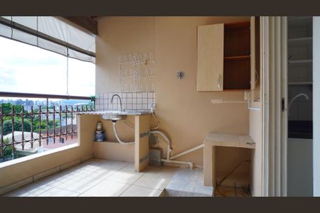 Casa para alugar com 250m², 2 quartos e 1 vagaVaranda