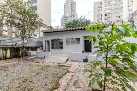Casa à venda com 600m², 3 quartos e 2 vagas Casa à venda com 600m², 3 quartos e 2 vagasJardim