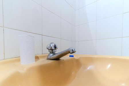 Casa à venda com 600m², 3 quartos e 2 vagas Casa à venda com 600m², 3 quartos e 2 vagasBanheiro 2