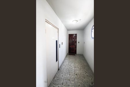 Apartamento para alugar com 119m², 4 quartos e 2 vagas Apartamento para alugar com 119m², 4 quartos e 2 vagasHall social