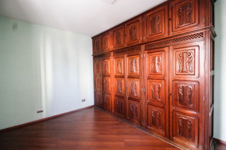 Apartamento para alugar com 119m², 4 quartos e 2 vagas Apartamento para alugar com 119m², 4 quartos e 2 vagasQuarto 2