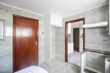 Apartamento para alugar com 119m², 4 quartos e 2 vagas Apartamento para alugar com 119m², 4 quartos e 2 vagasCozinha