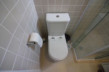 Apartamento à venda com 80m², 3 quartos e 2 vagasBanheiro - Quarto 1