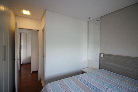 Apartamento à venda com 80m², 3 quartos e 2 vagasQuarto 1