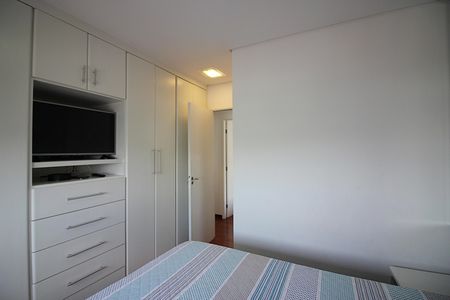 Apartamento à venda com 80m², 3 quartos e 2 vagasQuarto 1