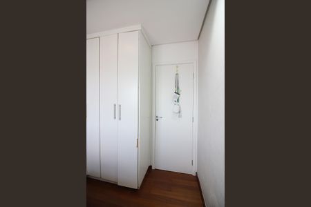 Apartamento à venda com 80m², 3 quartos e 2 vagasQuarto 3