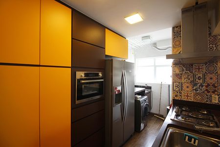 Apartamento à venda com 80m², 3 quartos e 2 vagasCozinha e Área de Serviço