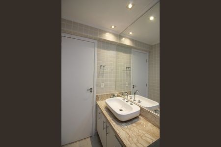 Apartamento à venda com 80m², 3 quartos e 2 vagasBanheiro Social