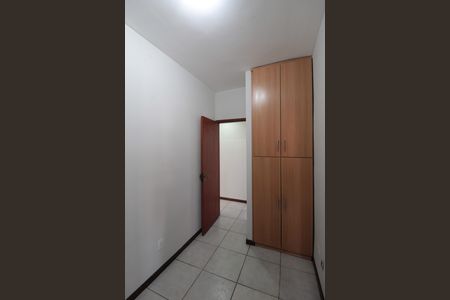 Apartamento para alugar com 132m², 4 quartos e 2 vagasQuarto de Serviço