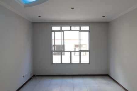 Apartamento para alugar com 132m², 4 quartos e 2 vagasSala
