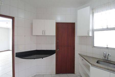 Apartamento para alugar com 132m², 4 quartos e 2 vagasCozinha