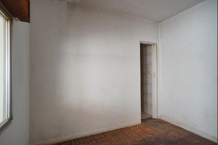 Casa à venda com 140m², 3 quartos e 4 vagasSuíte