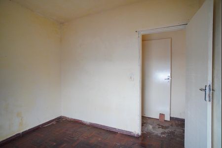 Casa à venda com 140m², 3 quartos e 4 vagasQuarto 2