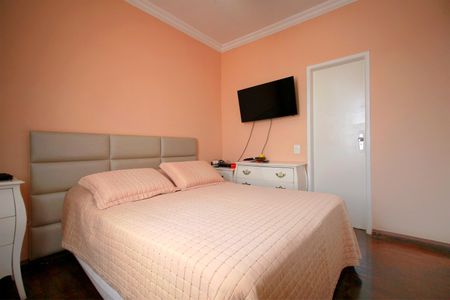 Apartamento à venda com 130m², 4 quartos e 2 vagasSuíte