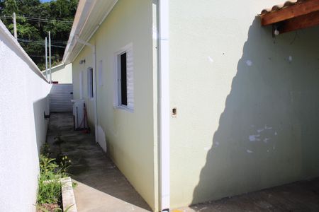 Casa de condomínio para alugar com 70m², 2 quartos e 1 vagaQuintal