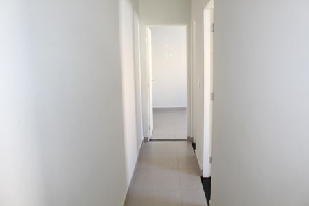 Casa de condomínio para alugar com 70m², 2 quartos e 1 vagaCorredor