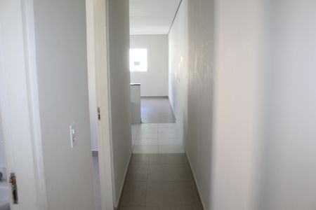 Casa de condomínio para alugar com 70m², 2 quartos e 1 vagaCorredor