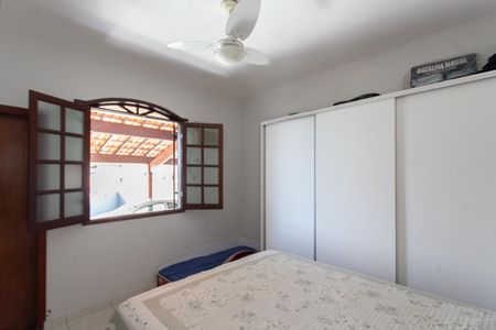 Casa à venda com 360m², 3 quartos e 5 vagasSuíte