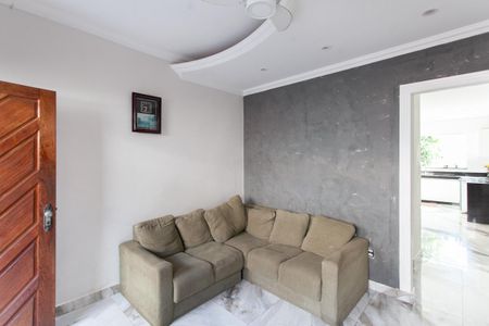 Casa à venda com 360m², 3 quartos e 5 vagasSala