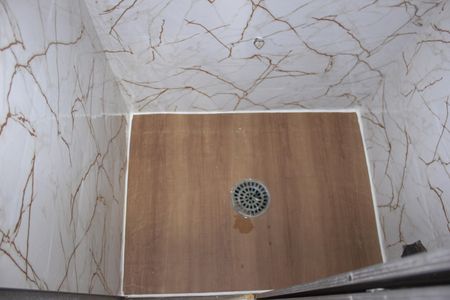 Casa à venda com 172m², 4 quartos e 1 vagaBanheiro 2