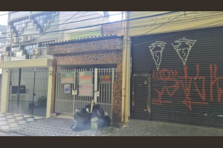 Casa à venda com 172m², 4 quartos e 1 vagaFachada 