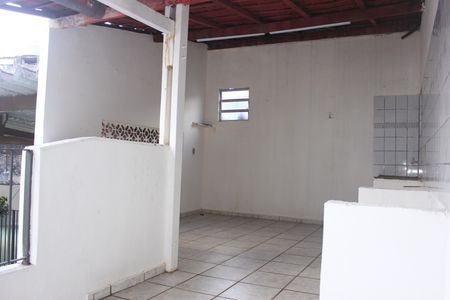 Casa à venda com 172m², 4 quartos e 1 vagaÁrea de Serviço 