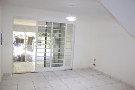 Casa à venda com 172m², 4 quartos e 1 vagaSala