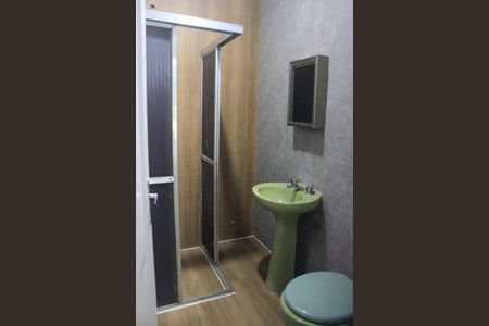 Casa à venda com 172m², 4 quartos e 1 vagaBanheiro 