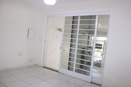 Casa à venda com 172m², 4 quartos e 1 vagaSala